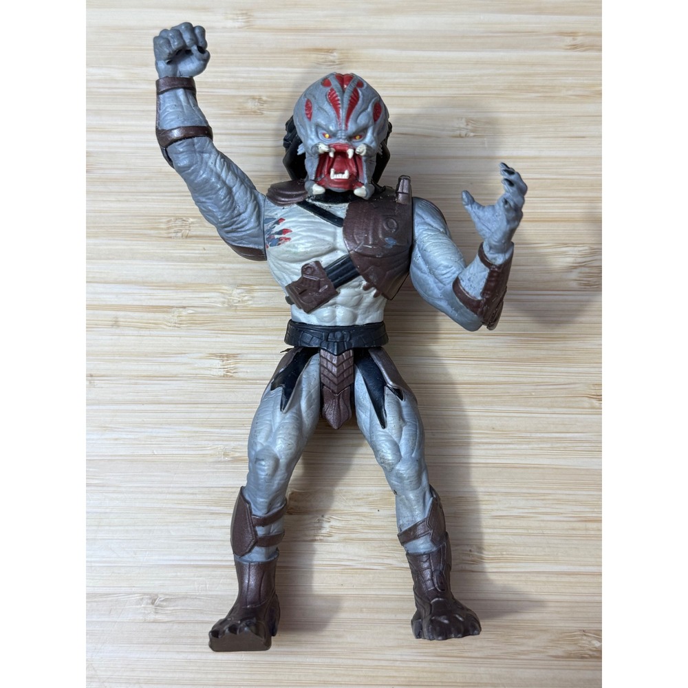 NECA Predator Action Figure 7 Inch Grey Brown Alien Hunter Sci-Fi Collectible